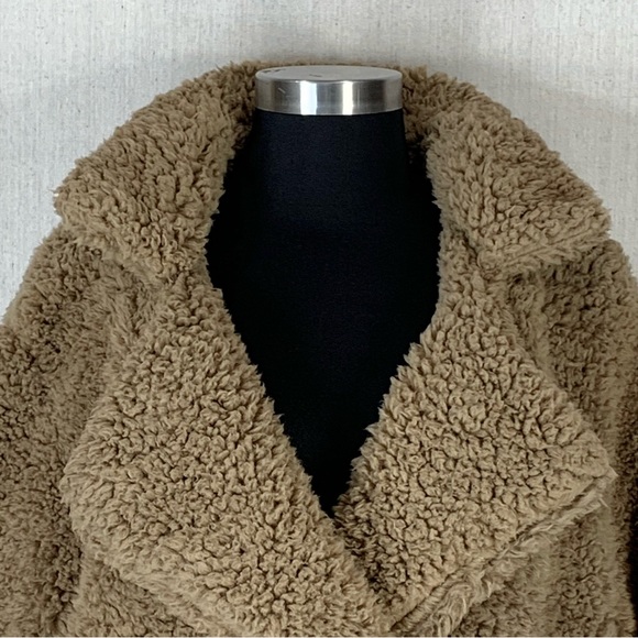 Favlux~Super Soft/Furry/Cozy Tan Oversized Notched Collar Teddy Jacket~Sz Large - Picture 3 of 16